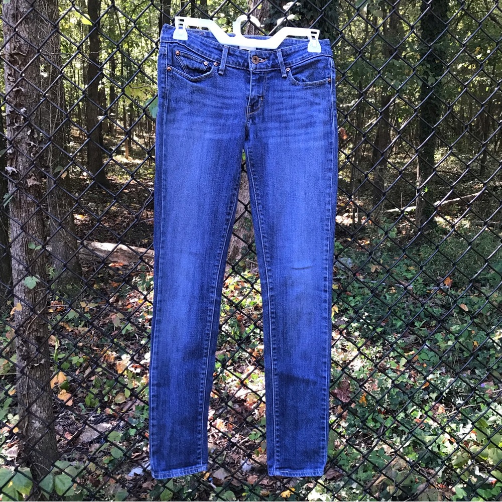 LEVIS SLIGHT CURVE SKINNY JEANS